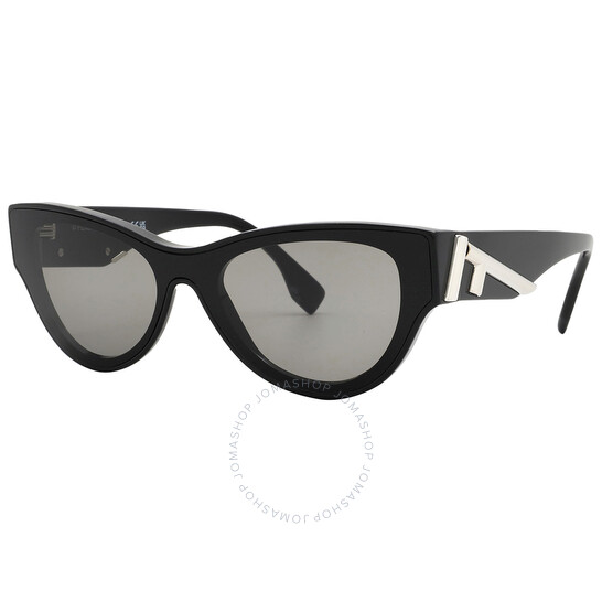 FENDI キャットアイフレムサンクラス FE40135I 01A Fendi Smoke Cat Eye Ladies Sunglasses FE40135I 01A 135
