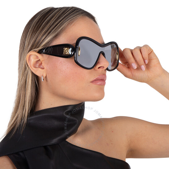 サングラス LOEWE Woman Sunglasses Black LW40162U 01A Sunglasses Loewe Anagram LW40160I 01A 51-19 Black in stock