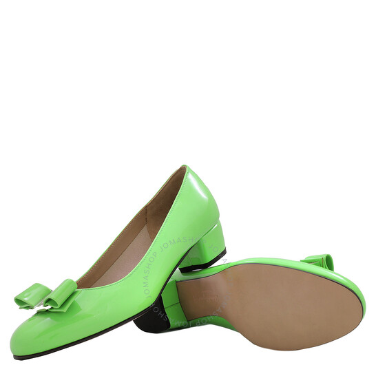 Ferragamo Salvatore Ferragamo Green Vara Bow Pump Shoe, Size