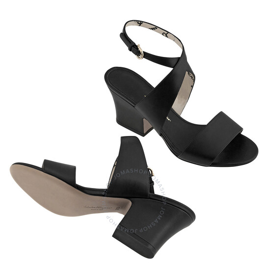 Ferragamo Salvatore Ferragamo Ladies Plain Wedge Sandal in
