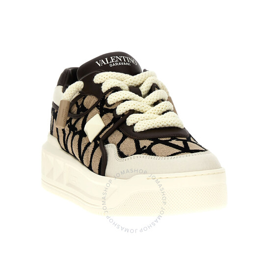 VALENTINO カラウァニ ワンスタット XL レスアッフ スニカ One Stud Xl Low-top Sneaker In Nappa Leather And Toile