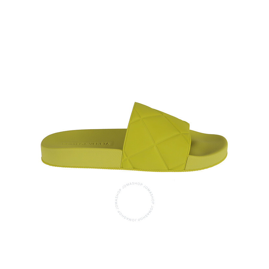 women's matelassé rubber slide