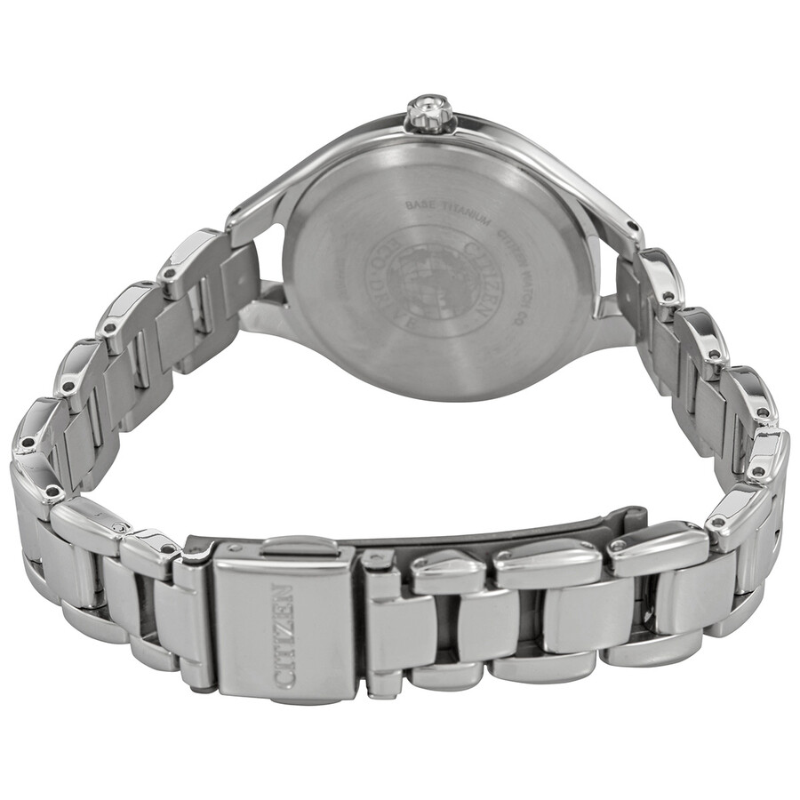 hublot classic fusion titanium 33mm