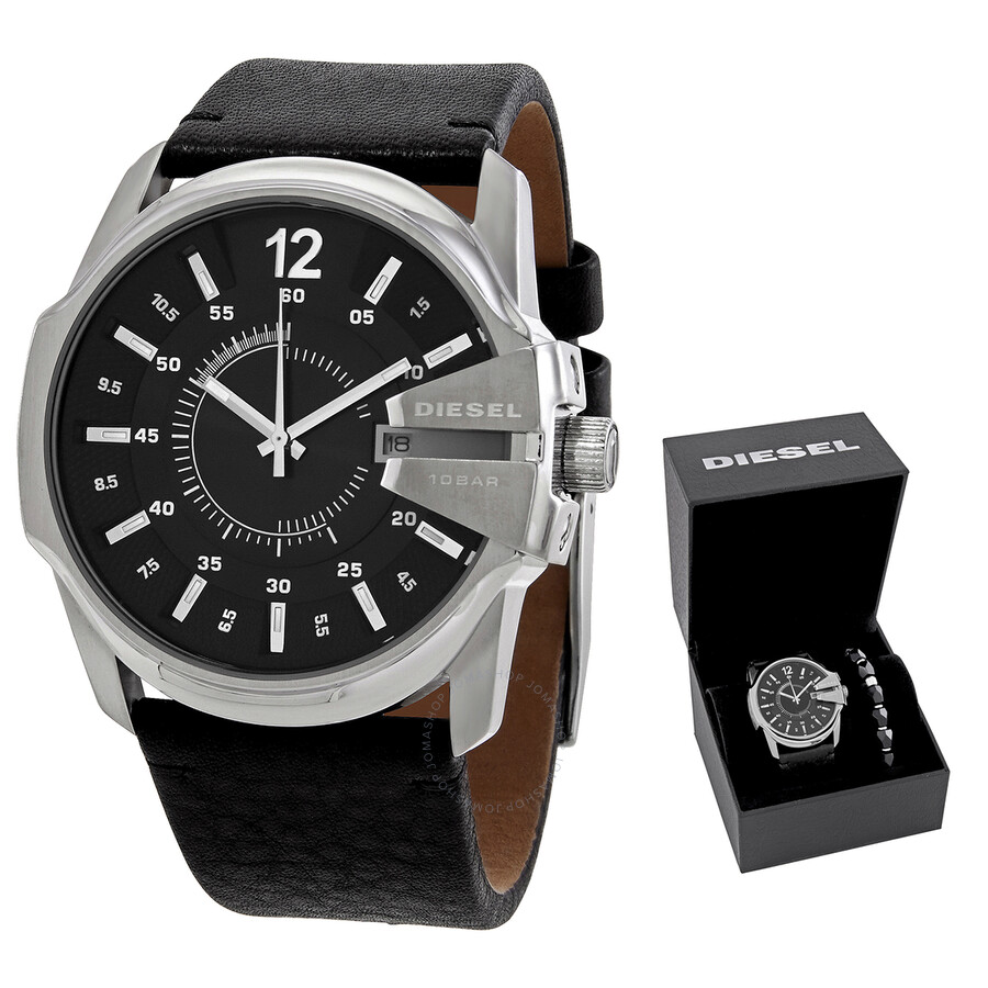 Master Chief Quartz Black Dial Men's Watch