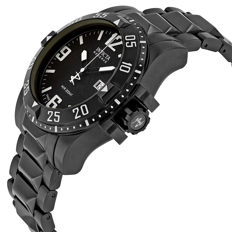 invicta excursion black