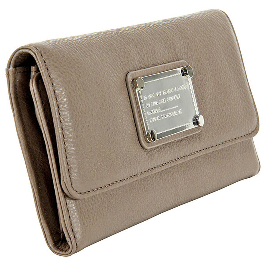 marc jacobs classic q wallet
