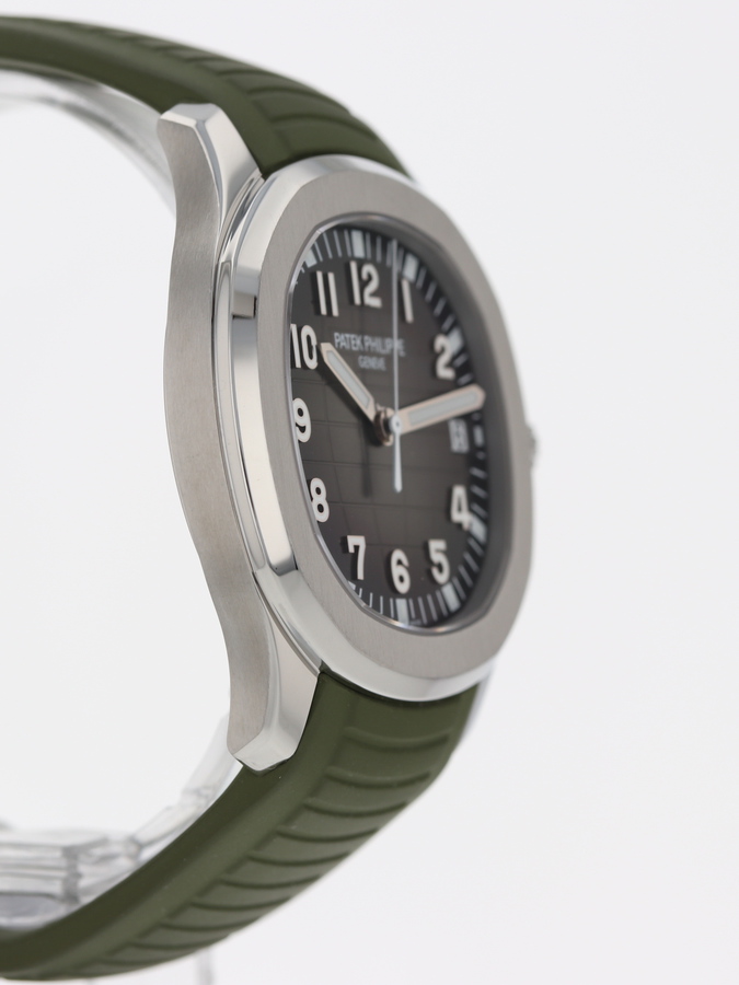 Patek Philippe Pre-owned Patek Philippe Aquanaut Black embossed Dial ...