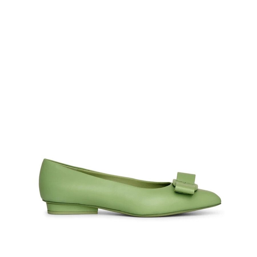 Ferragamo green shoes clearance