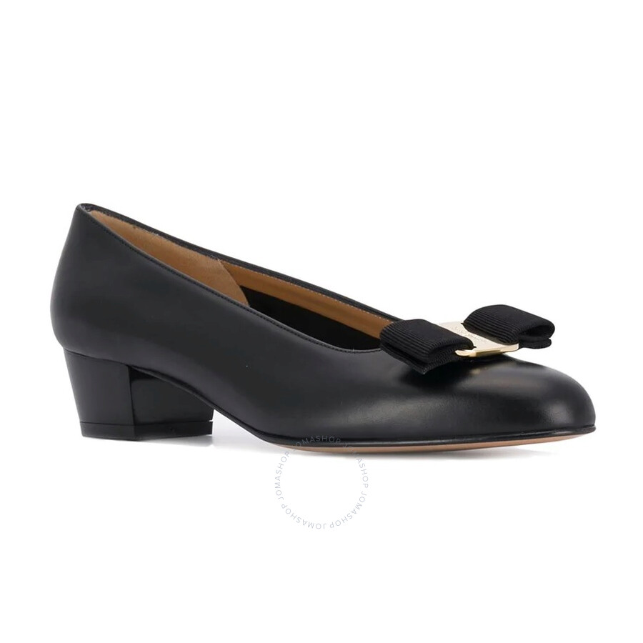 Ferragamo women shoes clearance