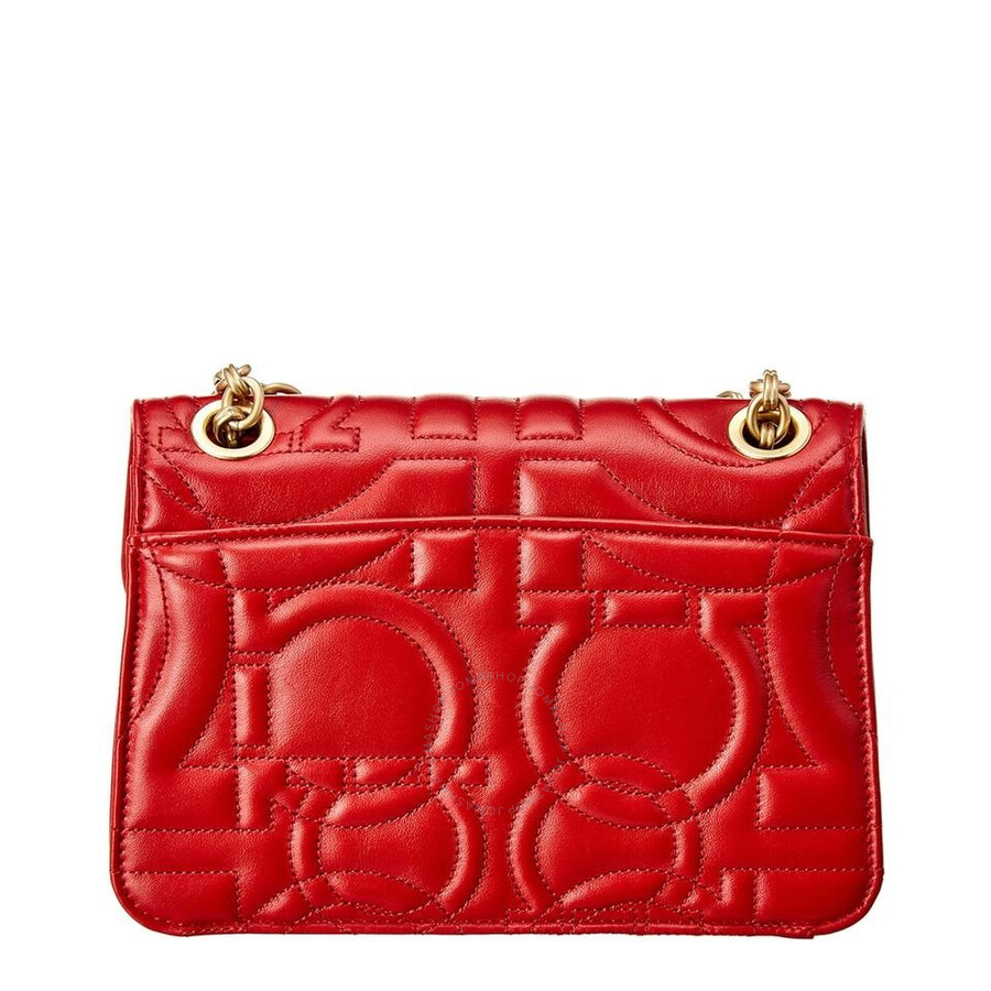 Ferragamo Salvatore Ferragamo Red Ladies Gancini Flap Quilted Leather Shoulder Bag 21H153 704125