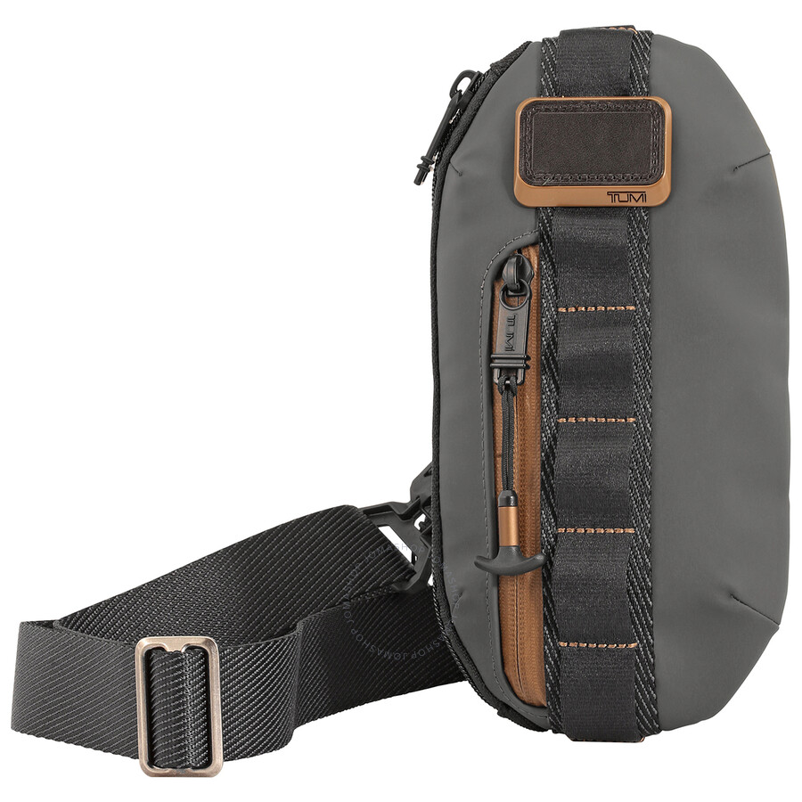 tumi base sling