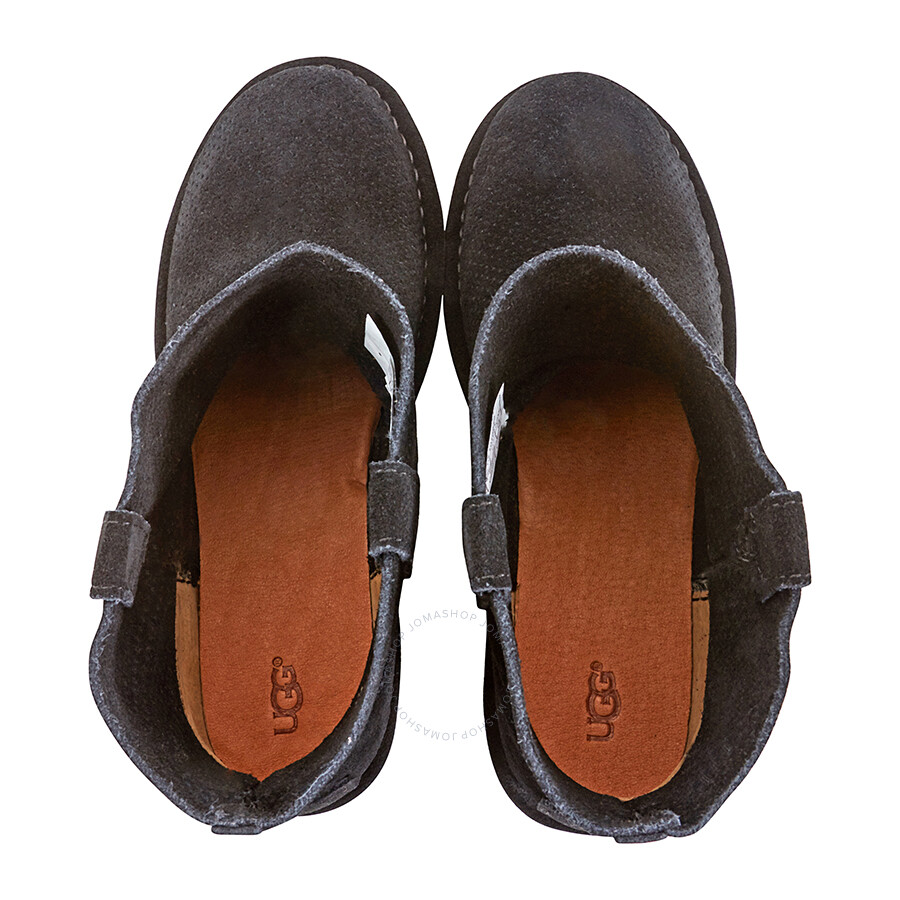 ugg mini perf ugg mini perf