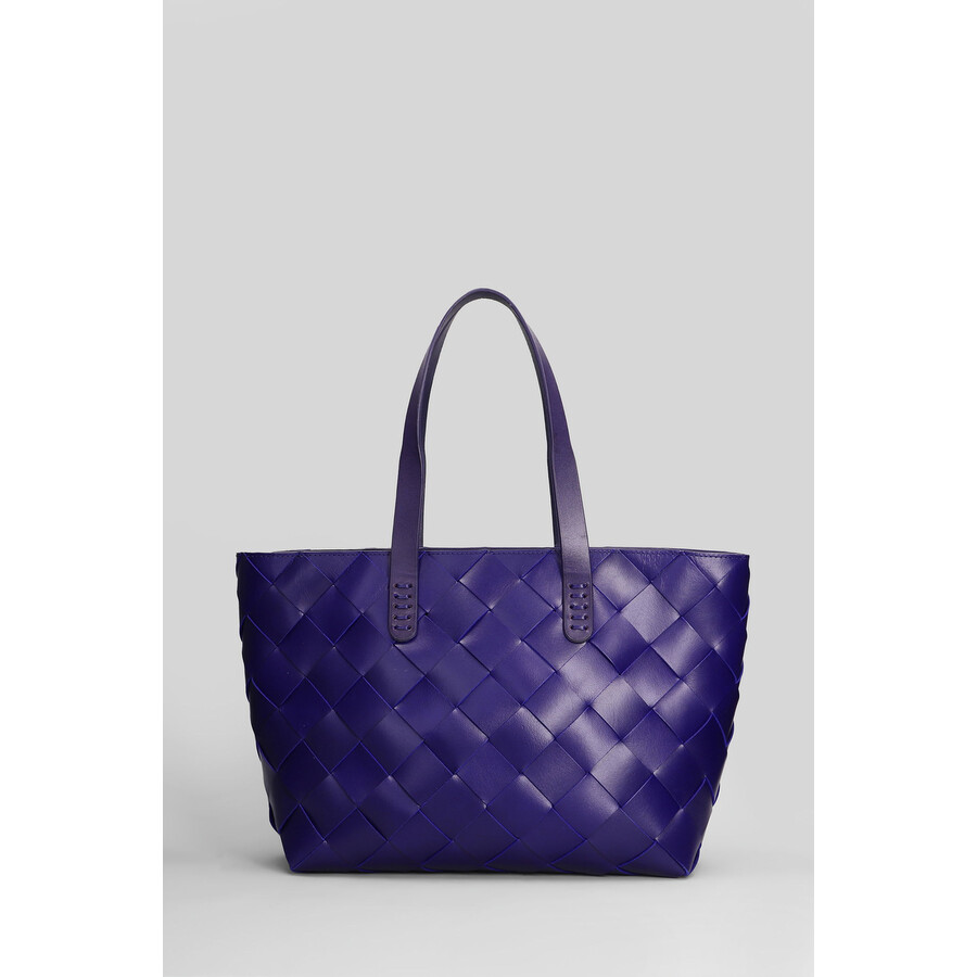 Dragon Diffusion Crossover Basket Tote In Viola Leather