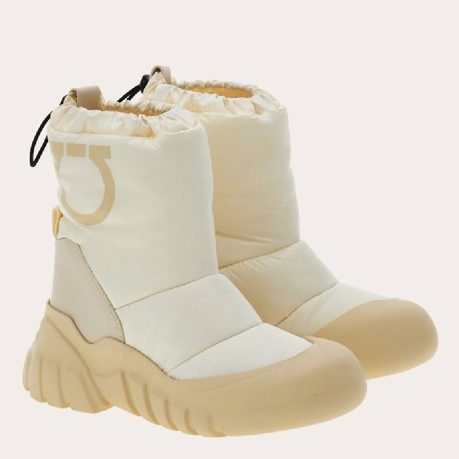 SALVATORE FERRAGAMO 데오데 간치니 패딩 스키 부츠