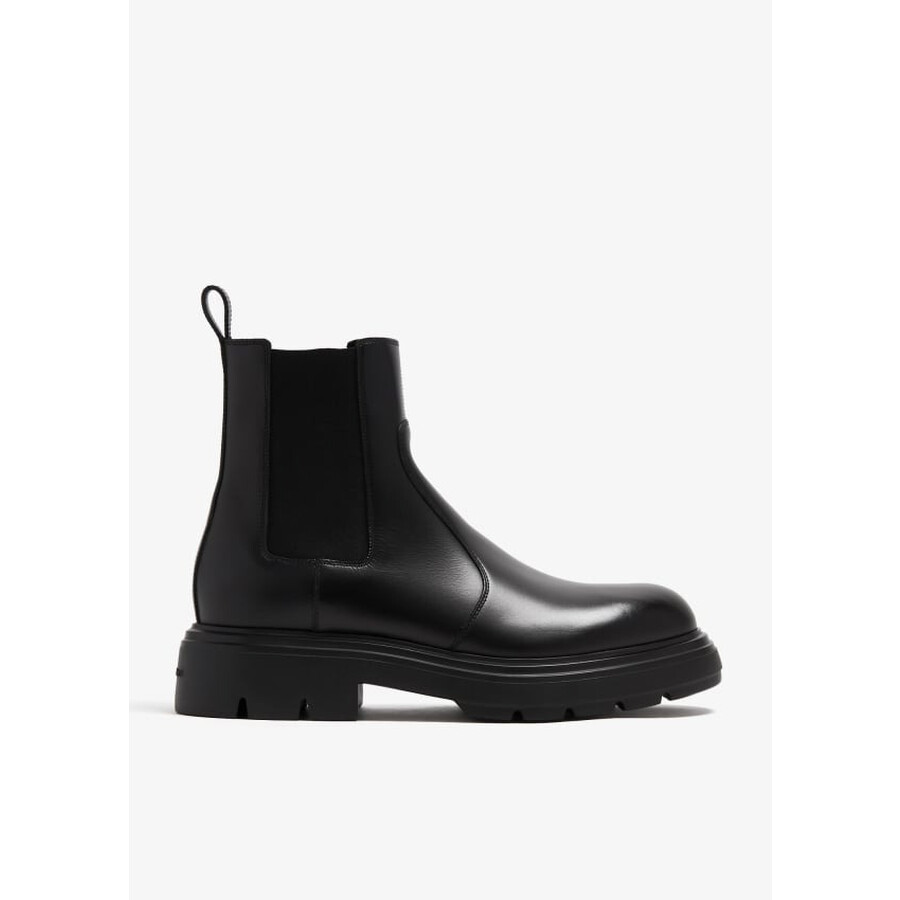 Ferragamo Dollie Chelsea Boot In Black