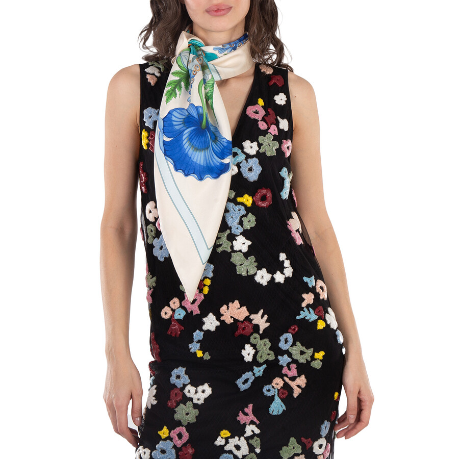 Ferragamo Poppies Printed Silk Foulard 310158 771390