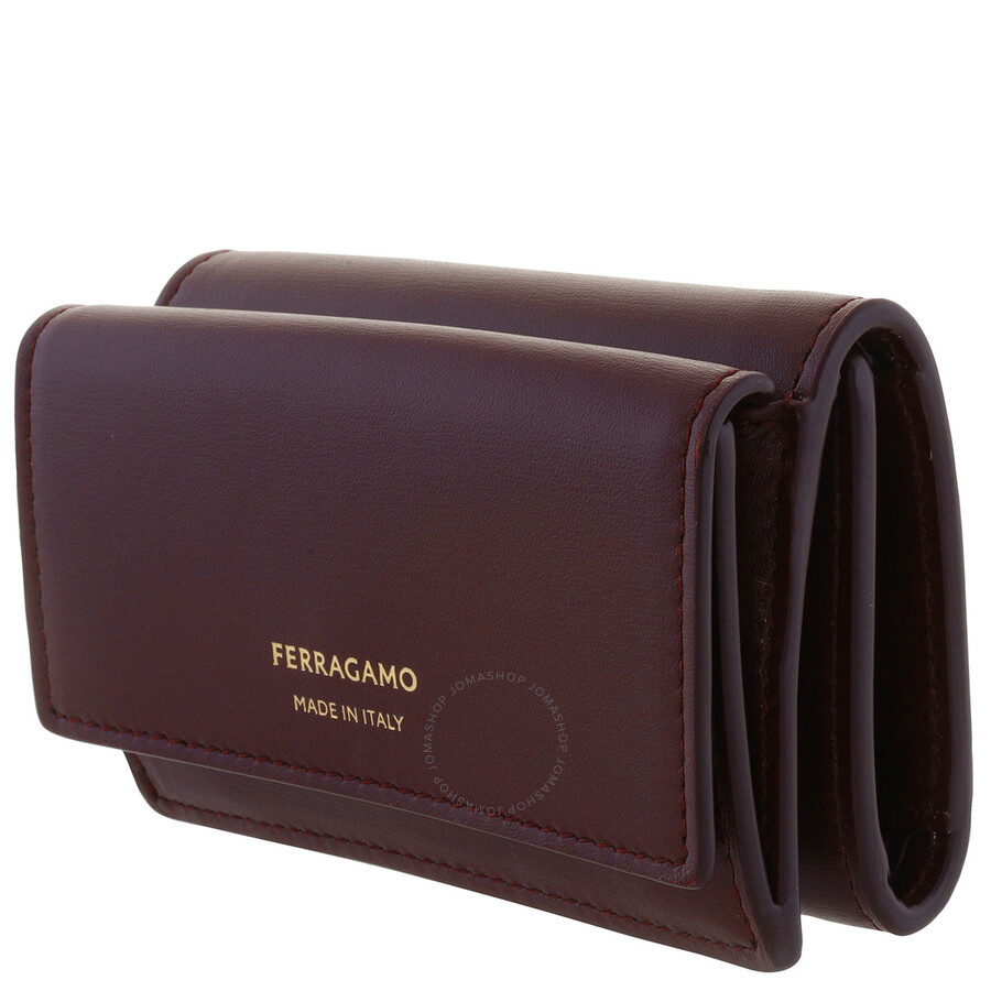 Ferragamo Tri-fold Leather Card Holder In Red