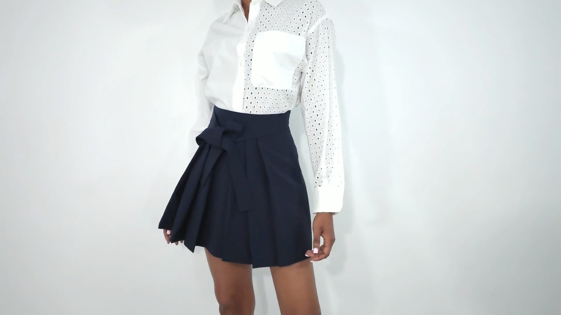 Kenzo A-Line Virgin Wool Pleated Mini Skirt, Brand Size 38 (US