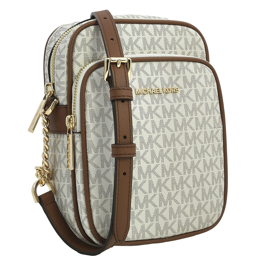 Mua Vanilla Signature Logo Jet Set Travel Medium Crossbody chính