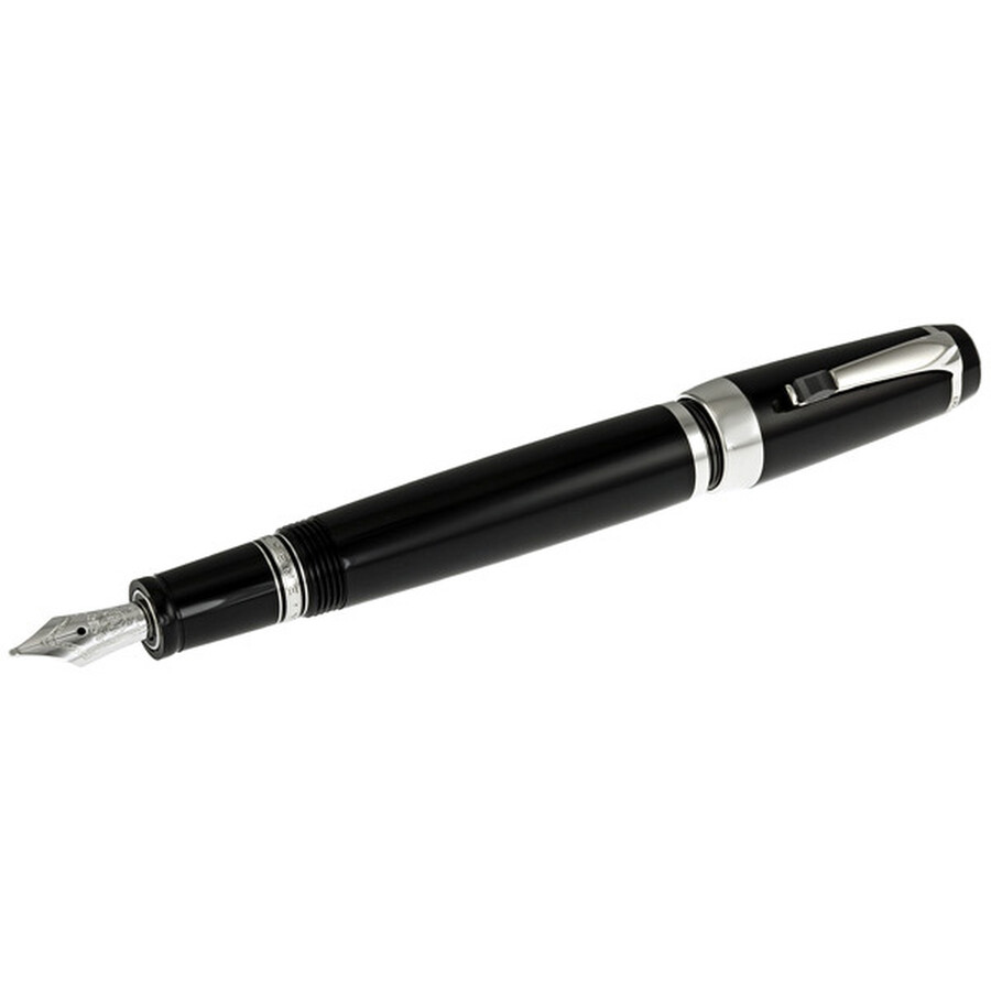Montblanc Boheme Noir Fountain Pen 25110 4017941050496 Fine Pens