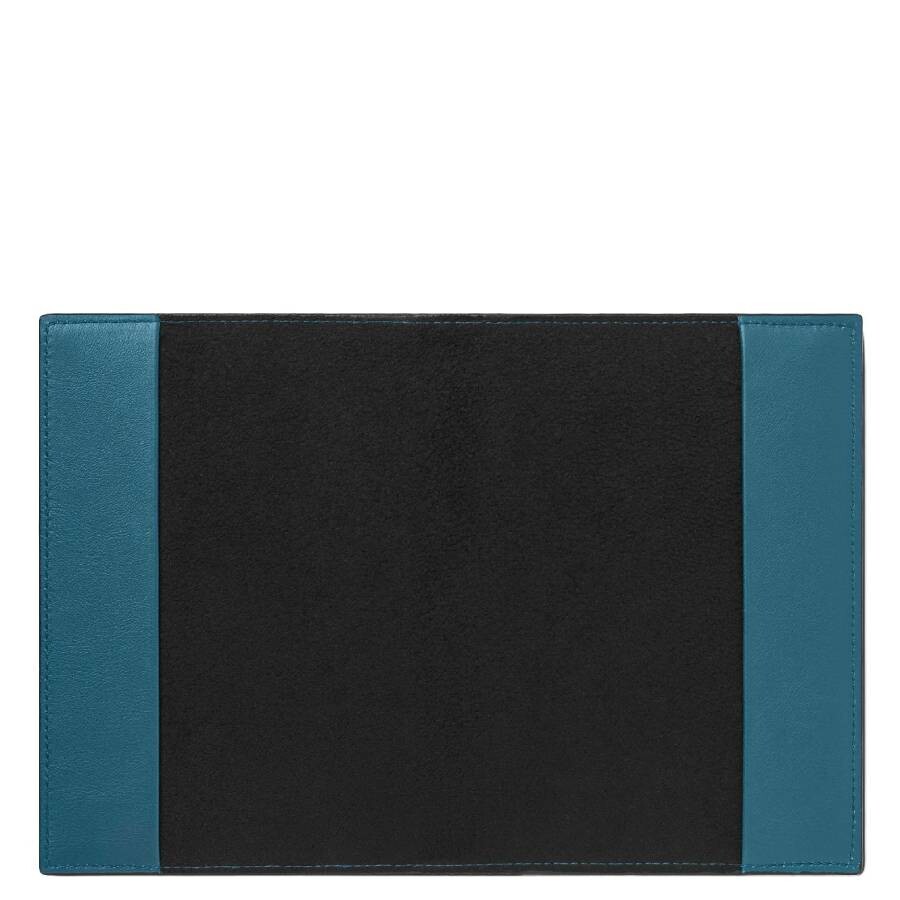 Montblanc Meisterstuck Selection Soft Passport Holder In Green