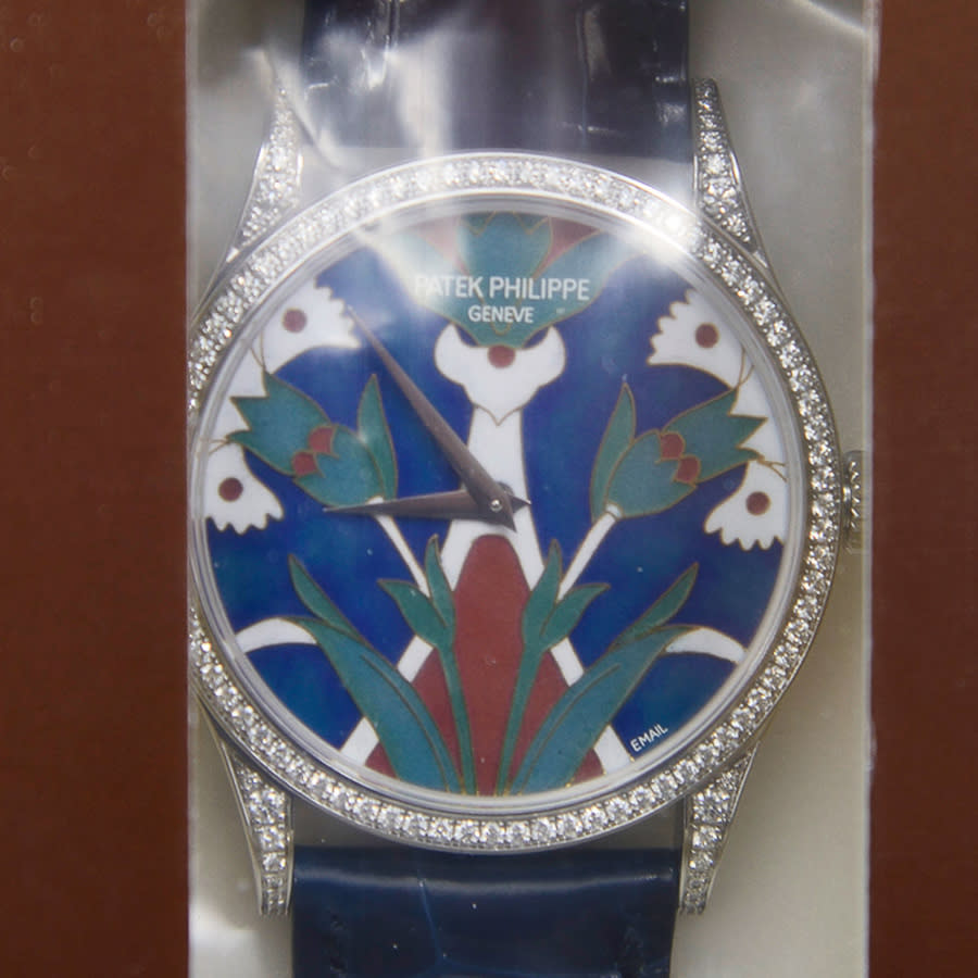 Patek Philippe Rare Handcrafts "Turkish Motifs Petals & Harmonies" Automatic Diamond Blue Dial Ladies Watch 5077-100G-018
