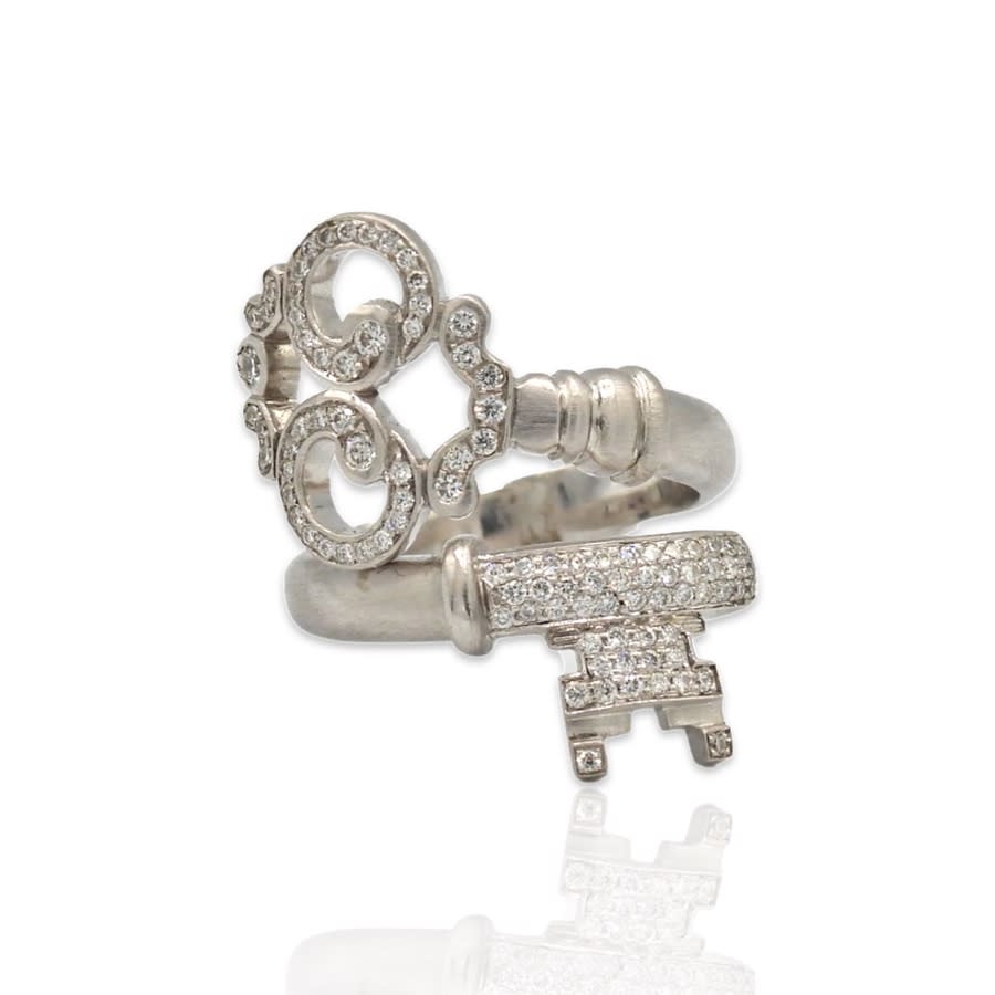 Dimand Key Rings Estate Jewelry Pre-Owned 18K White Gold Diamond Key Ring 61829 - Pre ...