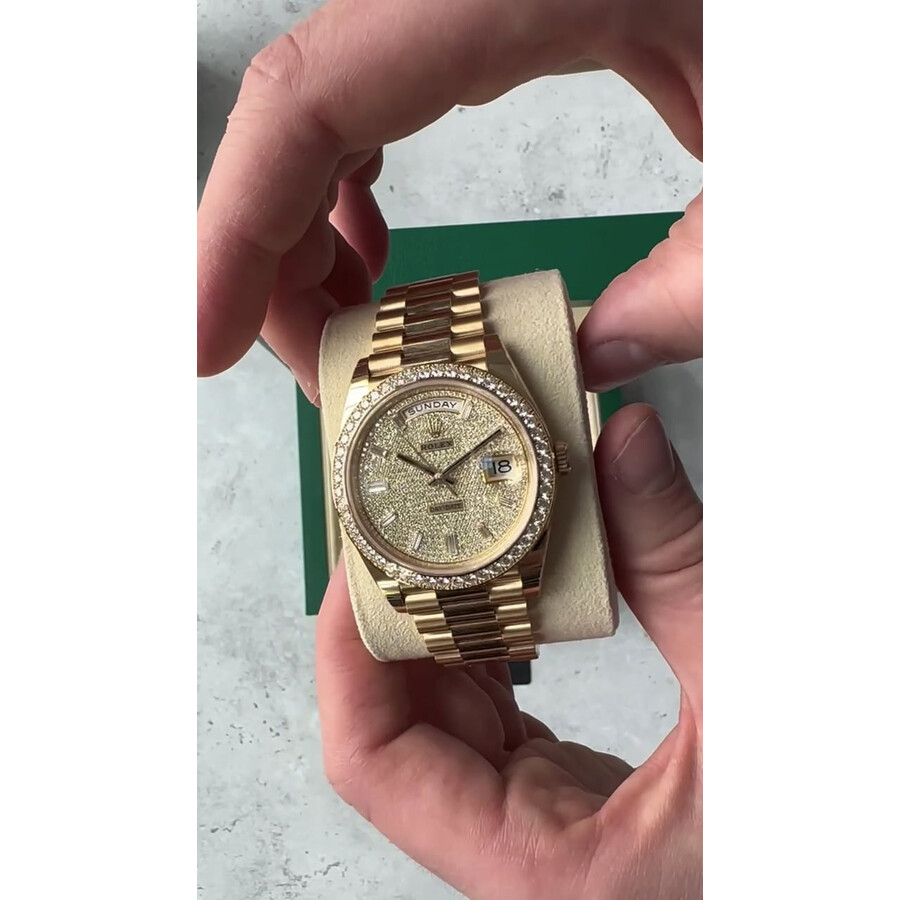 Rolex Day-Date 40 Diamond Paved Dial Men 