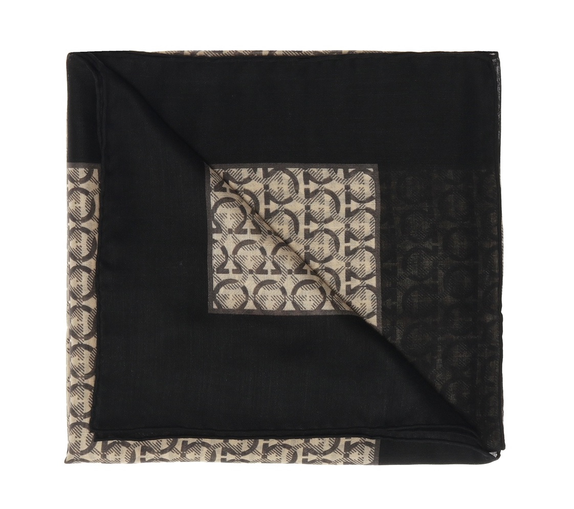 Salvatore Ferragamo Cashmere And Silk Gancini Print Shawl 327862 708677 8056744720324 - Apparel 