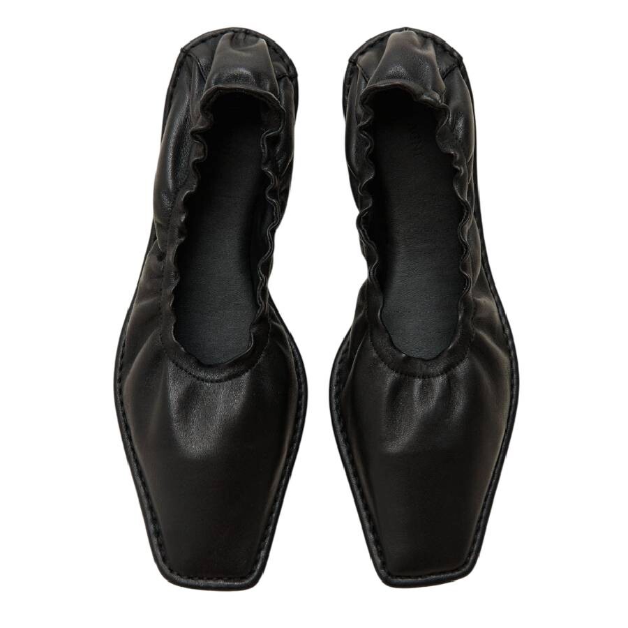 St Agni Soft Gathered Flats In Black