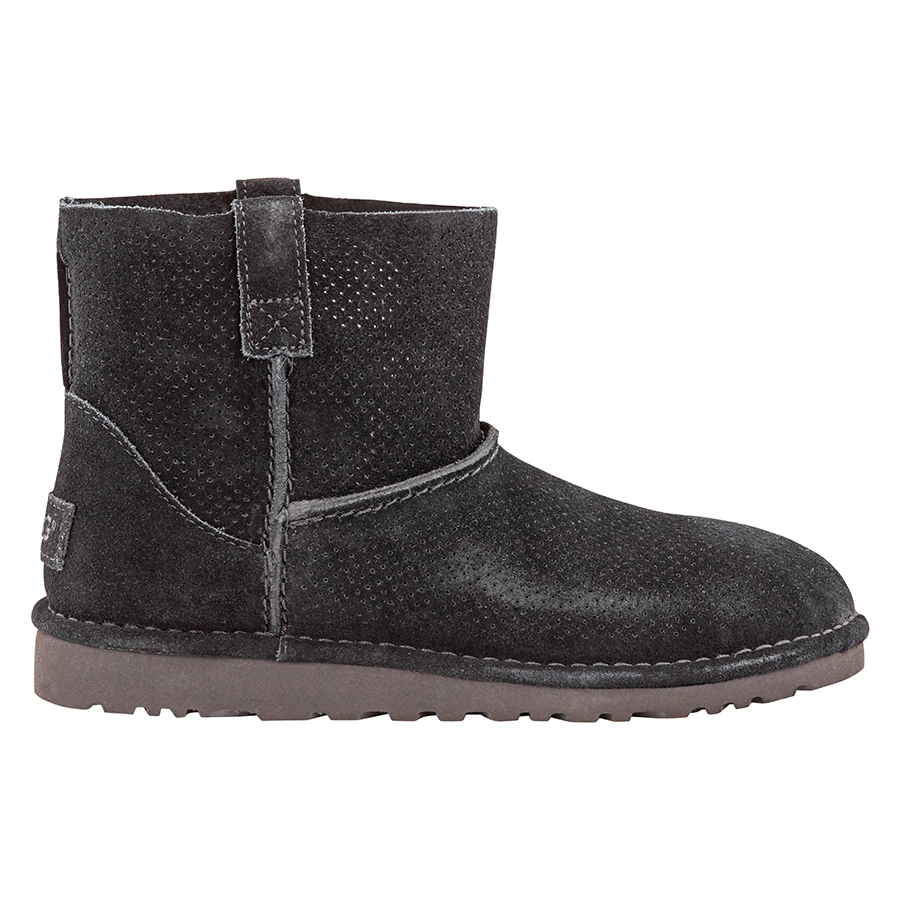 Ugg Classic Unlined Mini Perf Boot- Black/ Size 8 UGG 10168525 Black ...