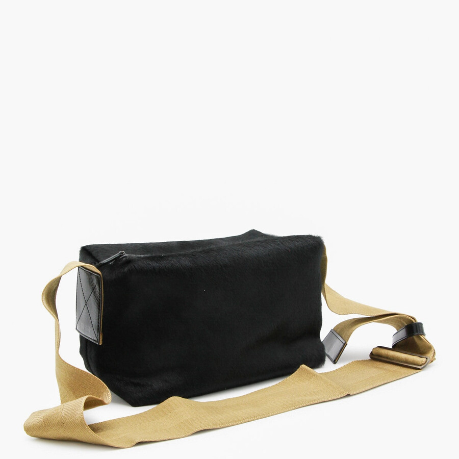 Uma Wang Black Leather Shoulder Bag In Black