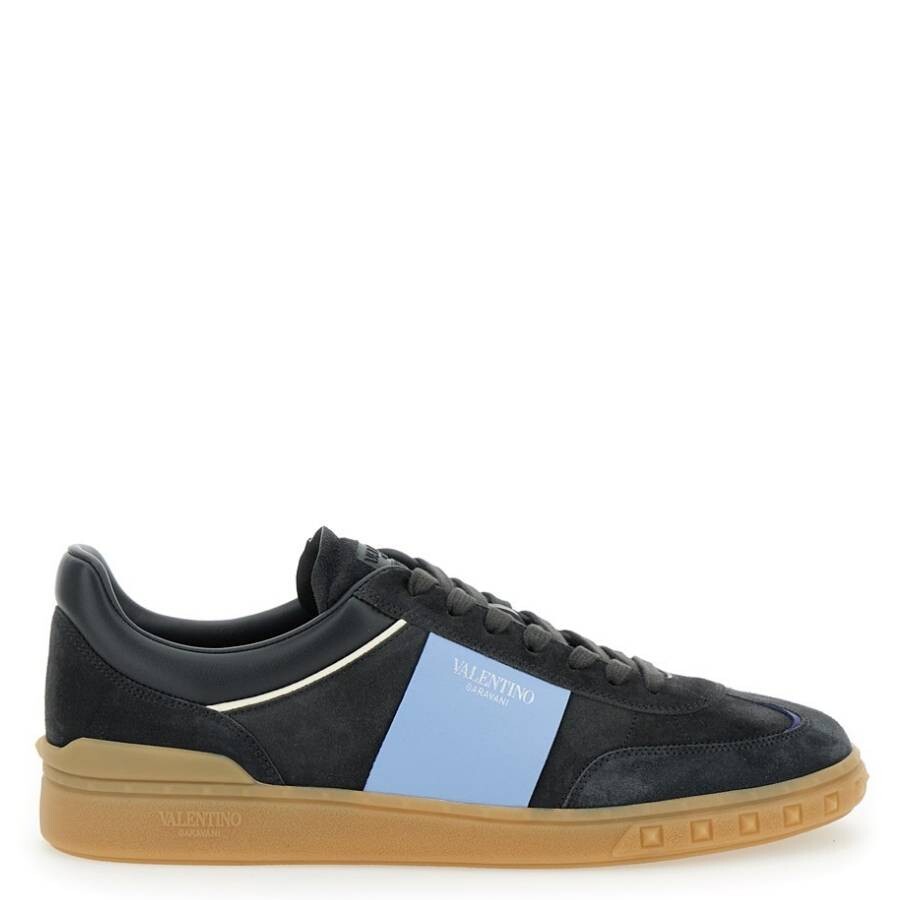 Valentino Garavani Garavani Logo Low Top Sneakers, Brand