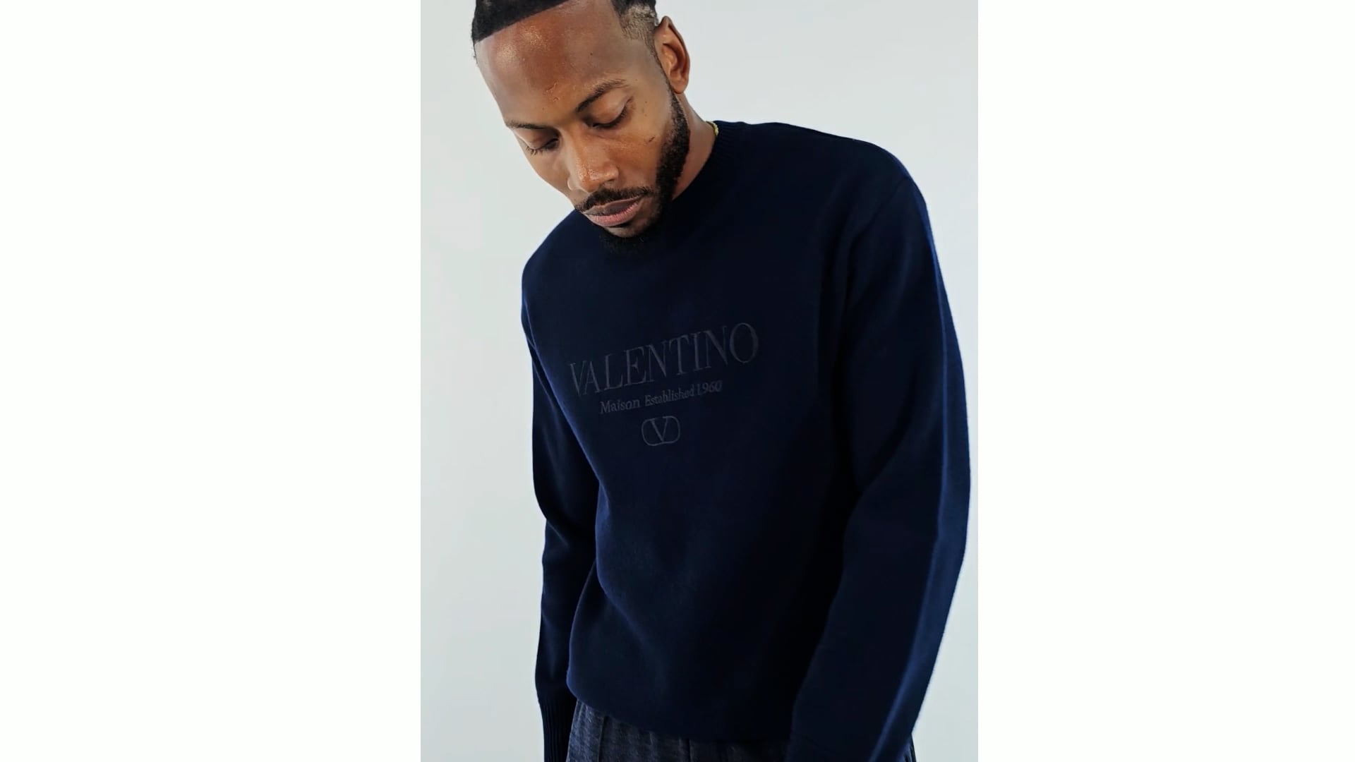 Valentino Garavani Logo Embroidered Crewneck Virgin Wool Jumper